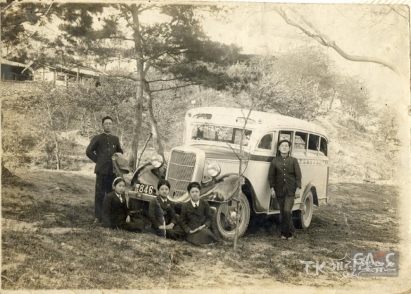 대상-1935년경 안동의 버스운전사(김의광).사진=안동시