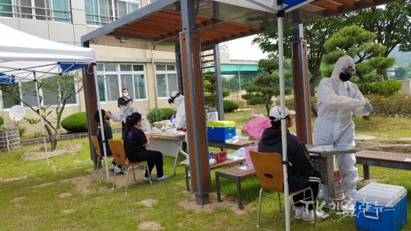 풍산고등학교 코로나19 검사. 사진=안동시