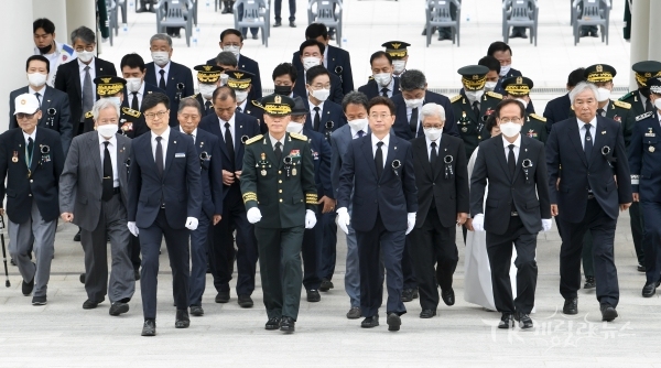현충일 추념식. 사진=경북도