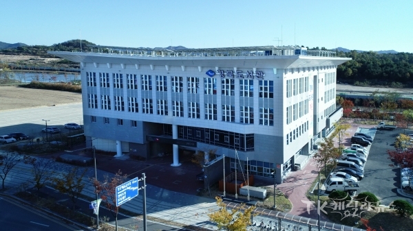 경북도서관 전경