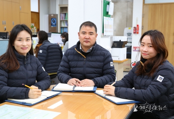 - 이건형 주무관 비롯한 재산관리팀, 어려운 여건 속에서도 성과 이루고 예산 절감 기여