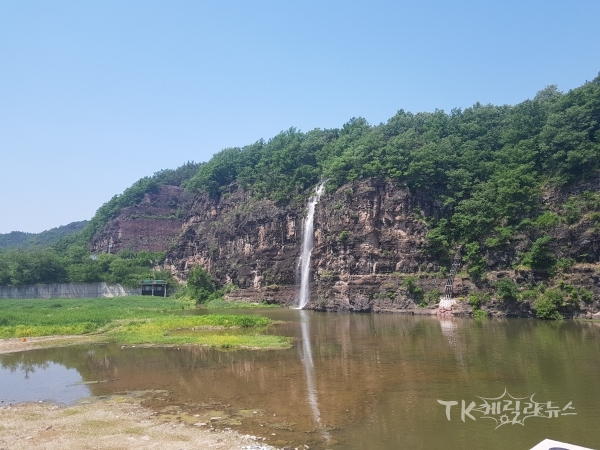 암산경관폭포. 사진=안동시