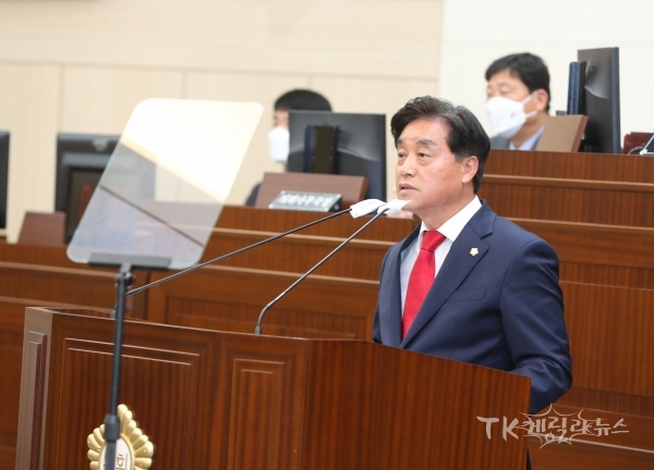 권기윤 의원이 ‘국립안동대학교 의과대학 유치 지원 및 추진위원회 운영에 관한 조례(안)’를 대표 발의했다. 사진=안동시의회