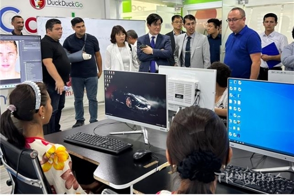 나망간주 직업훈련센터 방문. 사진=경산시