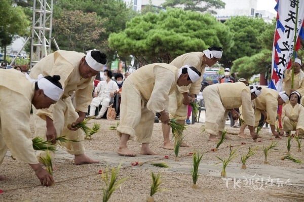안동저전동농요정기발표공연. 사진=안동시