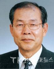 이필상 전교